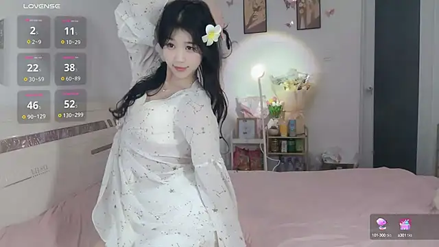 Snapshot of Luminous163 chatting on 02-26-25, 01:08 Luminous163 online show from 02-26-25, 01:08