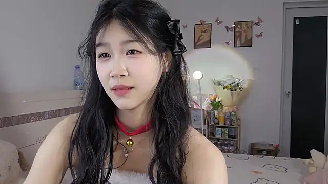 Snapshot of Luminous163 chatting on 03-18-25, 01:20 Luminous163 online show from 03-18-25, 01:20