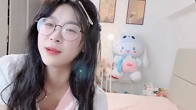 Snapshot of Luminous163 chatting on 11-07-25, 01:22 Luminous163 online show from 11-07-25, 01:22