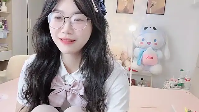 Snapshot of Luminous163 chatting on 11-09-25, 01:09 Luminous163 online show from 11-09-25, 01:09