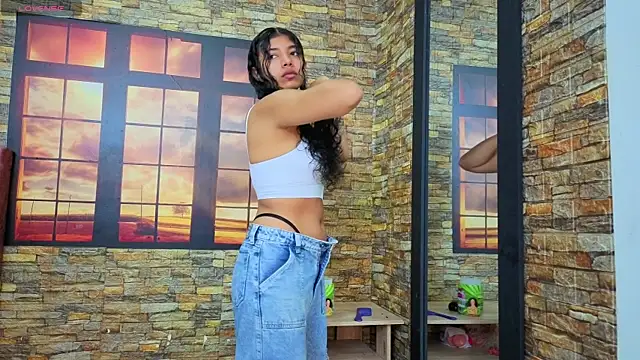 Snapshot of viktorya_xue chatting on 09-19-25, 10:27 viktorya xue online show from 09-19-25, 10:27