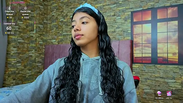 Snapshot of viktorya_xue chatting on 12-14-25, 11:48 viktorya xue online show from 12-14-25, 11:48