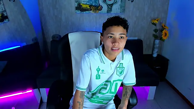 nova sex01 online show from 04-17-26, 09:51