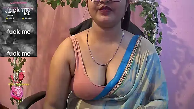 Snapshot of Pari-new chatting on 04-20-26, 04:15 Pari-new online show from 04-20-26, 04:15