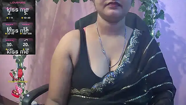 Snapshot of Pari-new chatting on 07-09-26, 04:16 Pari-new online show from 07-09-26, 04:16