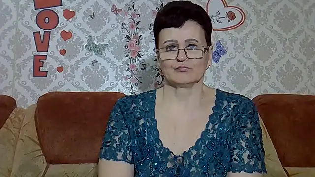 PaulaGolden online show from 04-08-26, 05:35