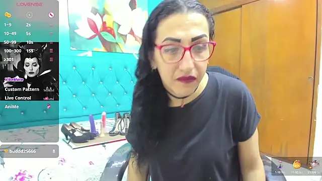 Snapshot of sabrina_dupont chatting on 10-19-25, 12:50 sabrina dupont online show from 10-19-25, 12:50