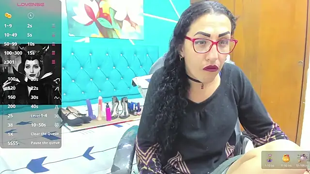 Snapshot of sabrina_dupont chatting on 10-28-25, 01:25 sabrina dupont online show from 10-28-25, 01:25