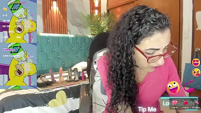 Snapshot of sabrina_dupont chatting on 05-21-26, 01:29 sabrina dupont online show from 05-21-26, 01:29