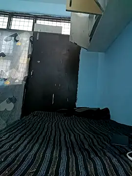 Snapshot of Shubu_76 chatting on 10-06-25, 03:15 Shubu 76 online show from 10-06-25, 03:15