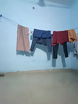 Snapshot of Shubu_76 chatting on 10-11-25, 06:17 Shubu 76 online show from 10-11-25, 06:17