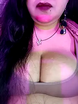 Snapshot of Suhanakhan00 chatting on 11-20-25, 05:07 Suhanakhan00 online show from 11-20-25, 05:07