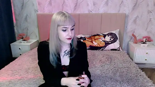 Snapshot of Princess_Shy___ chatting on 01-23-25, 03:54 Princess Shy online show from 01-23-25, 03:54