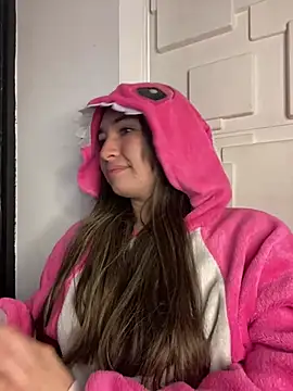 Sophie LS online show from 02-15-25, 09:05