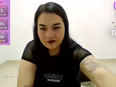 Snapshot of Babe-sofi chatting on 03-14-26, 03:23 Babe-sofi online show from 03-14-26, 03:23