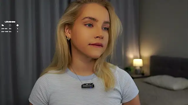 Snapshot of AftonConnett chatting on 02-20-25, 01:03 AftonConnett online show from 02-20-25, 01:03