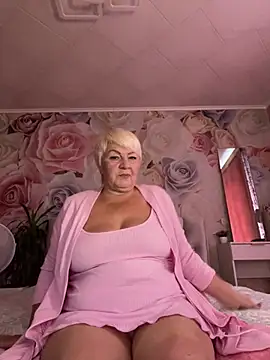 Snapshot of Laura_Millf chatting on 07-09-26, 09:02 Laura Millf online show from 07-09-26, 09:02