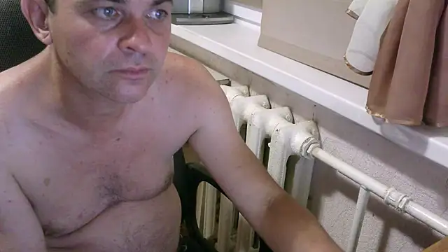 Snapshot of AlDON59 chatting on 07-11-26, 07:16 AlDON59 online show from 07-11-26, 07:16