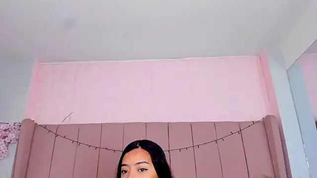 MollyBigBoobs12 online show from 09-22-25, 08:22