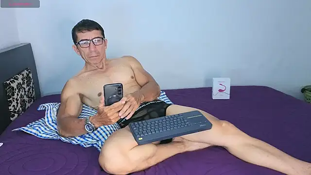 KALE 19 online show from 03-05-26, 02:51