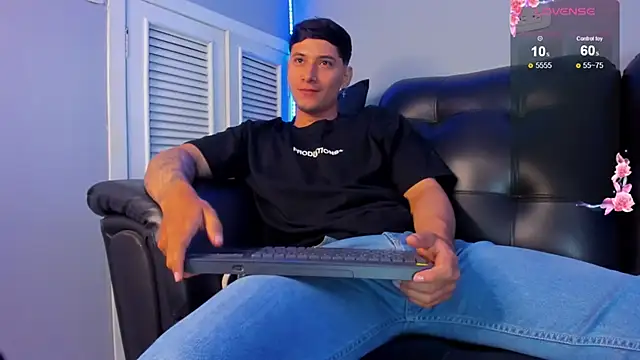 Damian23   online show from 03-21-25, 12:39