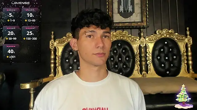 Snapshot of Alexx_tc chatting on 12-20-24, 09:32 Alexx tc online show from 12-20-24, 09:32