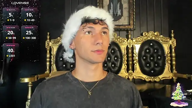 Snapshot of Alexx_tc chatting on 12-27-24, 07:51 Alexx tc online show from 12-27-24, 07:51