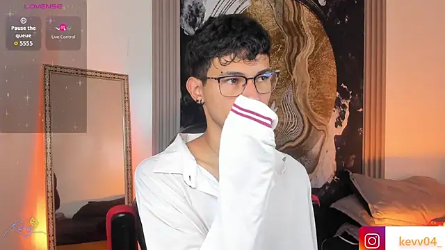 Alexx tc online show from 04-10-26, 03:01