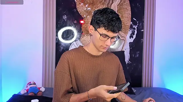 Alexx tc online show from 04-17-26, 05:54