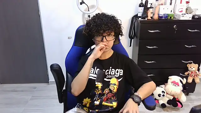 thomascooper7 online show from 09-17-25, 07:15