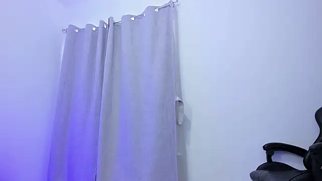 Snapshot of Michaelferrel chatting on 12-26-24, 05:40 Michaelferrel online show from 12-26-24, 05:40