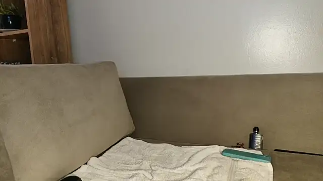 neonangel666 online show from 03-19-25, 04:03