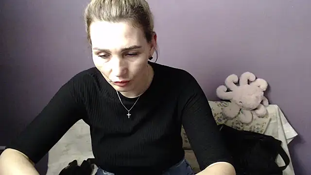  sexy lady online show from 11-13-25, 01:10