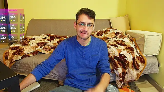 Snapshot of HungEddy chatting on 02-26-25, 06:21 HungEddy online show from 02-26-25, 06:21