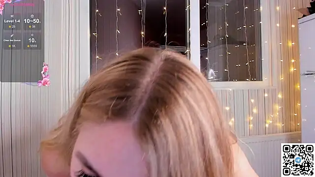 Snapshot of LivyyBossom chatting on 01-11-25, 07:05 LivyyBossom online show from 01-11-25, 07:05