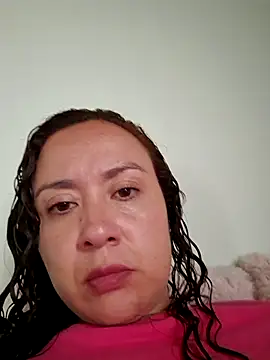 Snapshot of RenataSexy_ chatting on 09-08-25, 04:39 RenataSexy online show from 09-08-25, 04:39