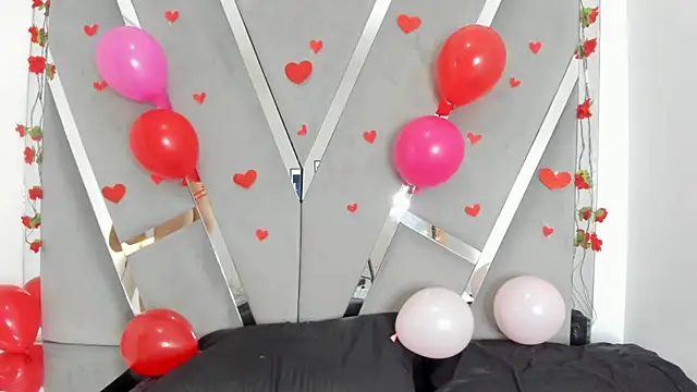 Snapshot of Sofia-candyht chatting on 02-14-25, 09:43 Sofia-candyht online show from 02-14-25, 09:43