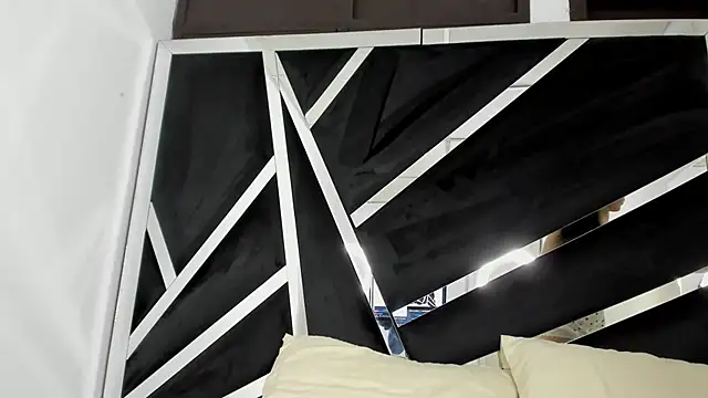 Snapshot of Sofia-candyht chatting on 03-06-25, 08:59 Sofia-candyht online show from 03-06-25, 08:59