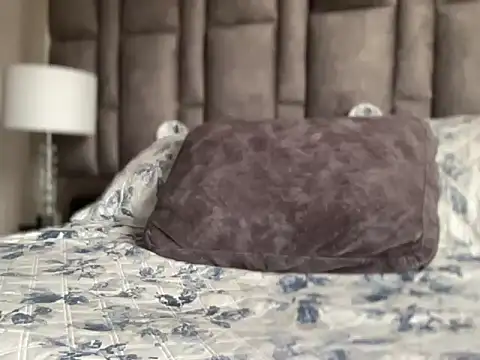 Snapshot of alexandergrey760886 chatting on 02-13-26, 02:02 alexandergrey760886 online show from 02-13-26, 02:02