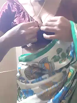 Snapshot of Jyotilakshmi chatting on 12-28-24, 07:44 Jyotilakshmi online show from 12-28-24, 07:44