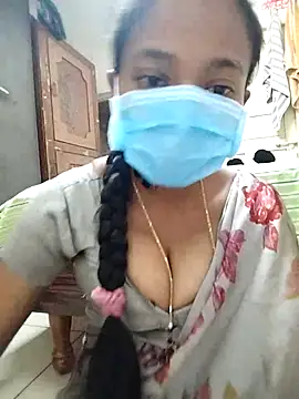 Snapshot of Jyotilakshmi chatting on 09-21-25, 06:15 Jyotilakshmi online show from 09-21-25, 06:15