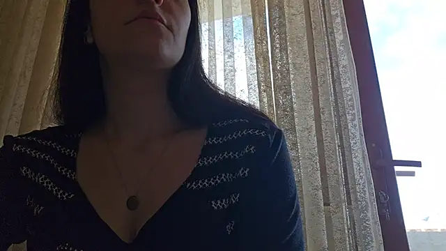 Snapshot of AlejandraDelaney chatting on 12-13-24, 09:57 AlejandraDelaney online show from 12-13-24, 09:57