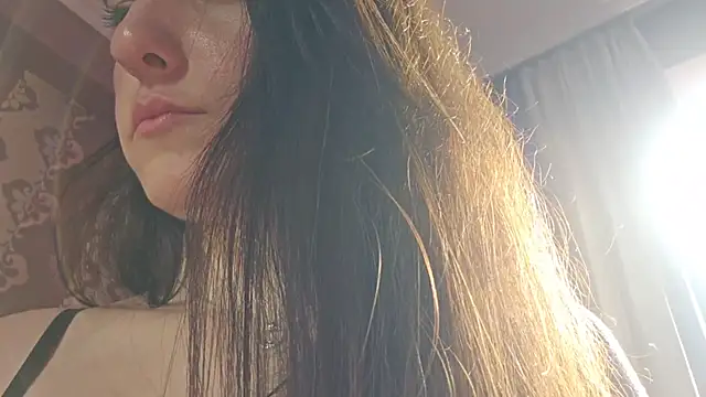 Snapshot of AlejandraDelaney chatting on 05-22-26, 01:06 AlejandraDelaney online show from 05-22-26, 01:06