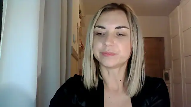 Snapshot of ashley_xlove chatting on 12-04-24, 05:55 ashley xlove online show from 12-04-24, 05:55