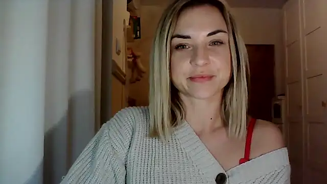 Snapshot of ashley_xlove chatting on 12-16-24, 05:43 ashley xlove online show from 12-16-24, 05:43