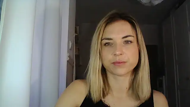 Snapshot of ashley_xlove chatting on 01-16-25, 07:38 ashley xlove online show from 01-16-25, 07:38