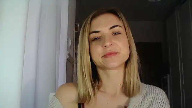 Snapshot of ashley_xlove chatting on 01-31-25, 10:52 ashley xlove online show from 01-31-25, 10:52