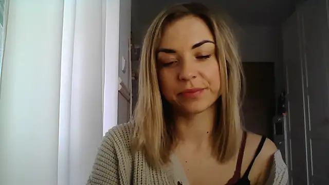 Snapshot of ashley_xlove chatting on 03-03-25, 07:43 ashley xlove online show from 03-03-25, 07:43