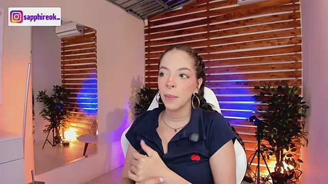 Snapshot of Sapphire_Venuss chatting on 05-02-26, 01:21 Sapphire Venuss online show from 05-02-26, 01:21
