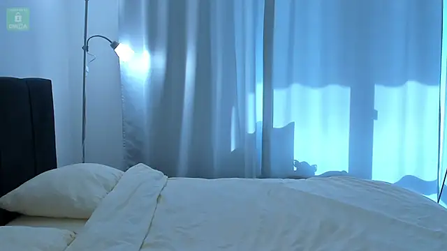 erika hoiree online show from 04-14-26, 07:36